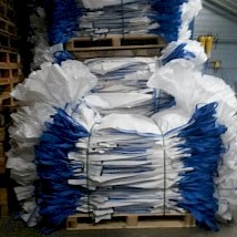 Gebruikte PP big bags waar wastabletten van Unilever in zaten.